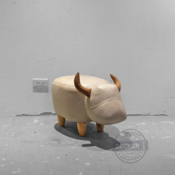 小牛矮凳 (灰) - 可愛動物凳 趣味設計擺飾