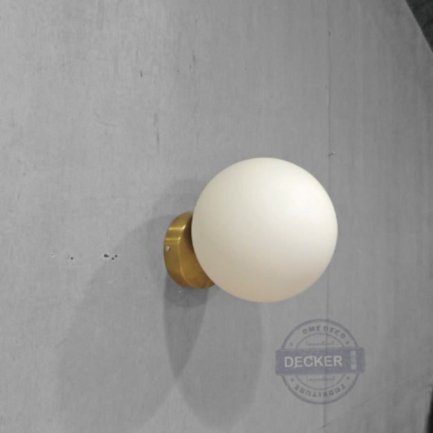 古沐壁燈 大/小 (奶白) - 奢華金色設計燈飾 奶白玻璃 設計照明