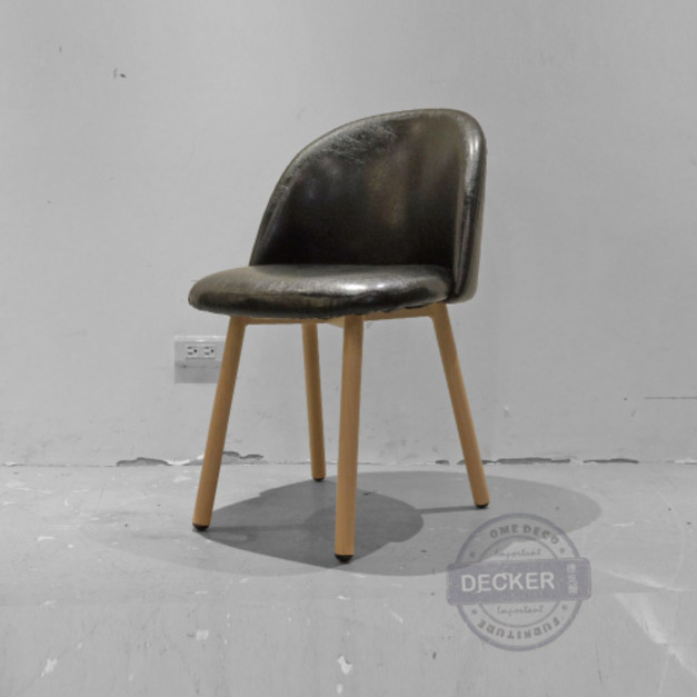 派特餐椅 (黑皮) - 北歐清新風格 溫暖設計 老式書房椅