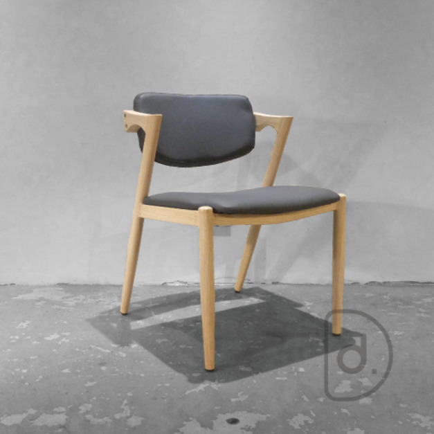 [特價] 反拍餐椅 (鐵件洗白木灰皮) - 扶手餐椅 經典設計 北歐風家具 轉印鐵件