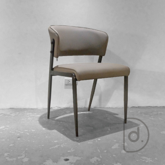 洛坦餐椅 (灰/黑) - 現代設計餐椅 鈦色鐵件 舒適軟墊