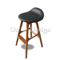 丹麥設計師 Eric Buck bar stool 經典木頭吧台椅（中吧）黑色皮革_1