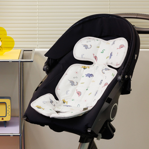 韓國 Bebenuvo 通用型透氣坐墊 - 迷你恐龍樂園   IG熱門 夏日必備商品 