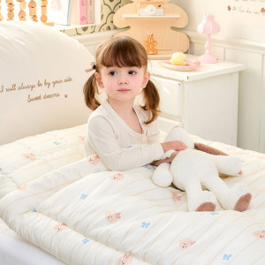 韓國 Bebenuvo  莫代爾兒童四季被 - 奶油貴賓