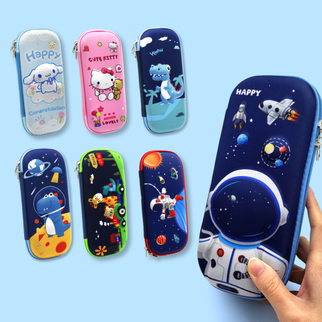 ★福利品【童趣嚴選】3D大容量立體鉛筆盒（布面不防水）恐龍的星際探險 (瑕疵)
