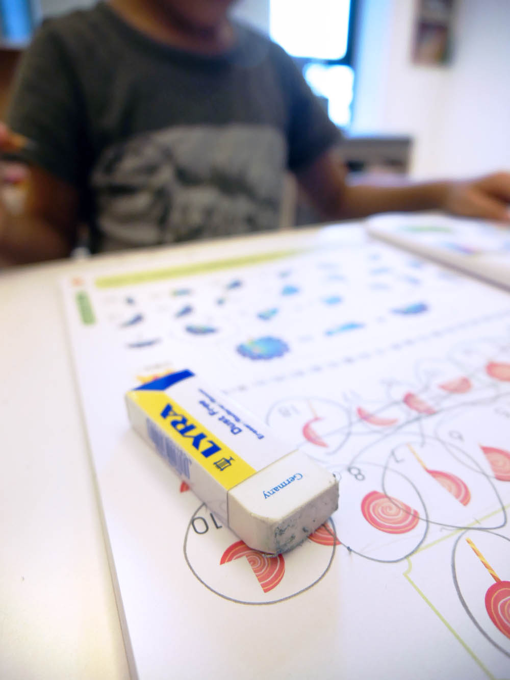 [啾團] 德國LYRA開始拿鉛筆了!開學學寫字必備.讓運筆更穩更順的好用鉛筆