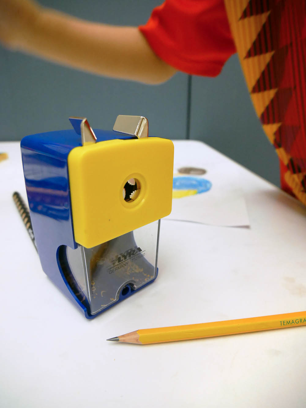 [啾團] 德國LYRA開始拿鉛筆了!開學學寫字必備.讓運筆更穩更順的好用鉛筆