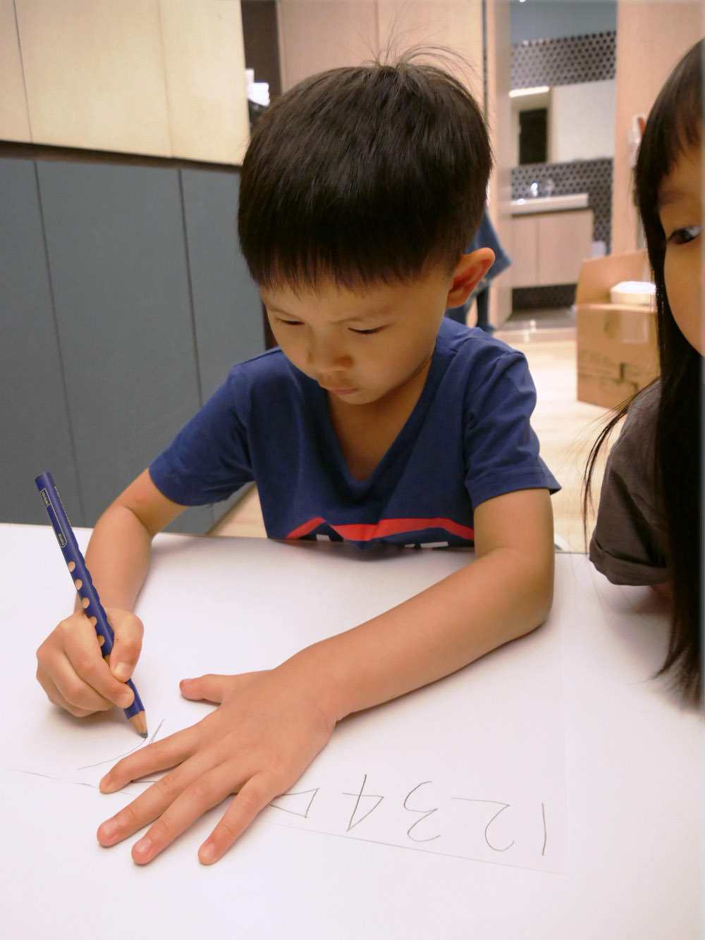 [啾團] 德國LYRA開始拿鉛筆了!開學學寫字必備.讓運筆更穩更順的好用鉛筆