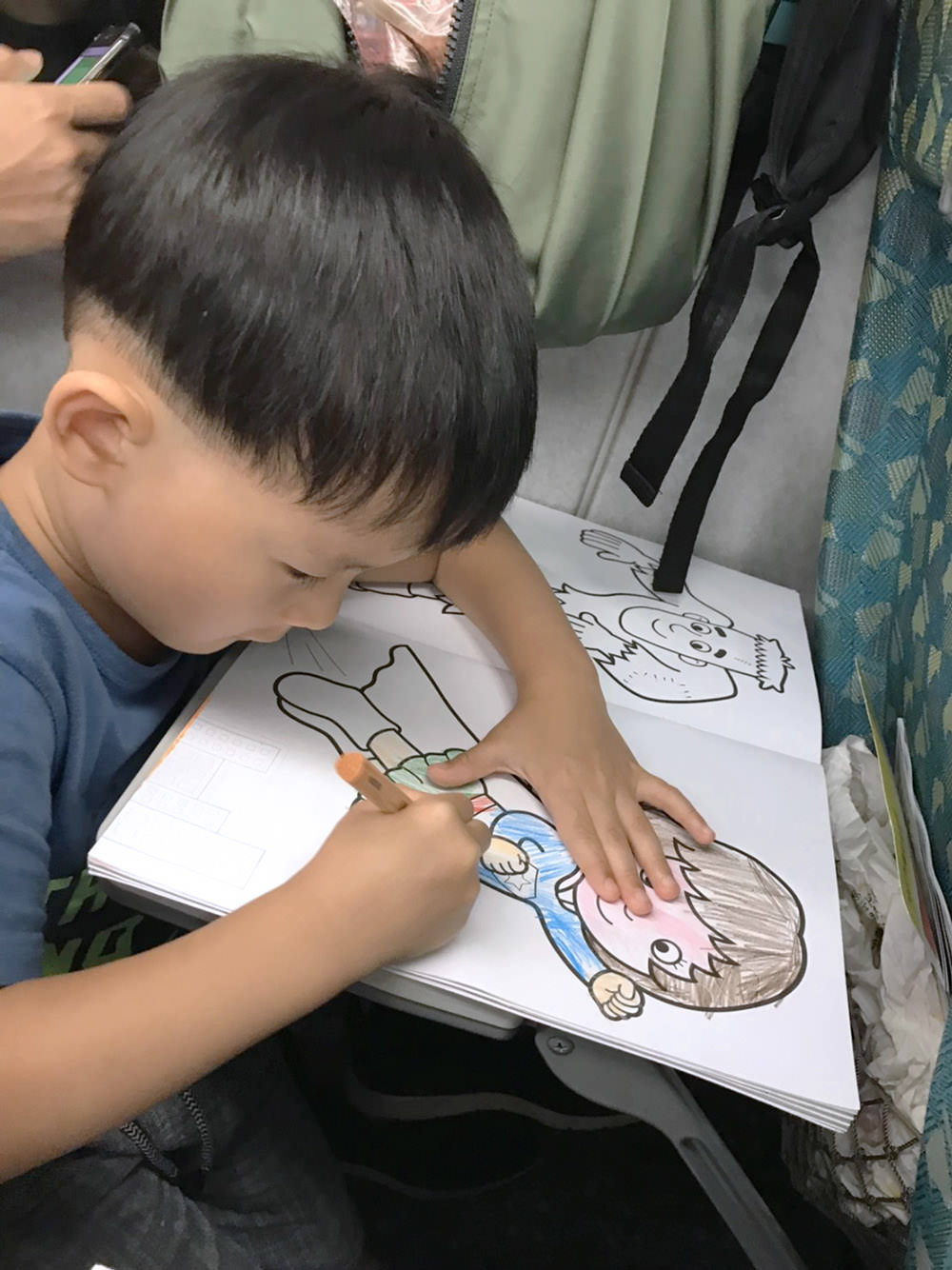 [啾團] 德國LYRA開始拿鉛筆了!開學學寫字必備.讓運筆更穩更順的好用鉛筆