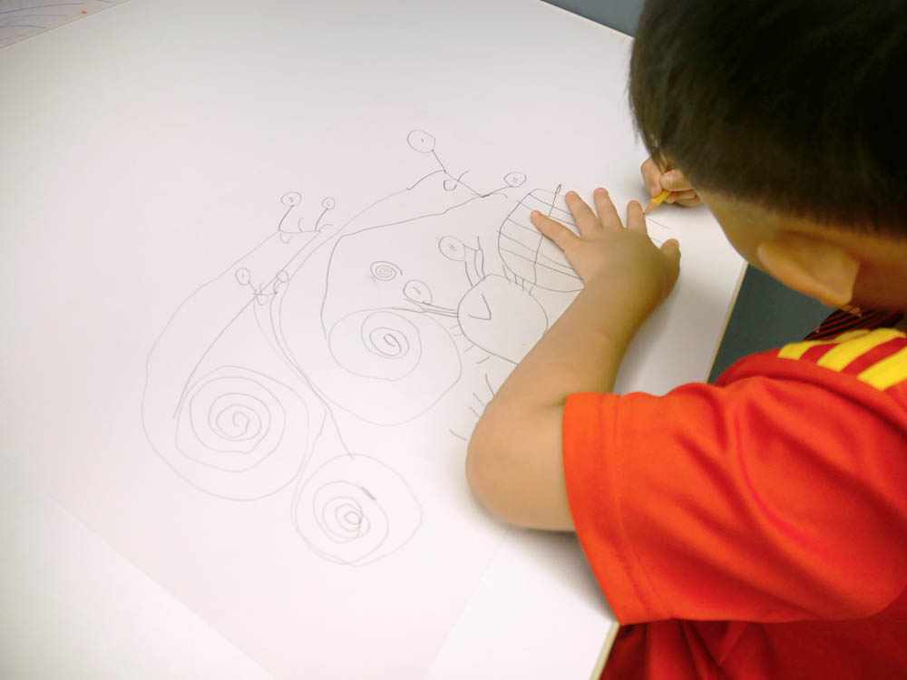 [啾團] 德國LYRA開始拿鉛筆了!開學學寫字必備.讓運筆更穩更順的好用鉛筆