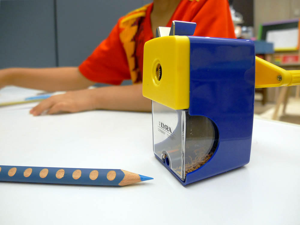 [啾團] 德國LYRA開始拿鉛筆了!開學學寫字必備.讓運筆更穩更順的好用鉛筆