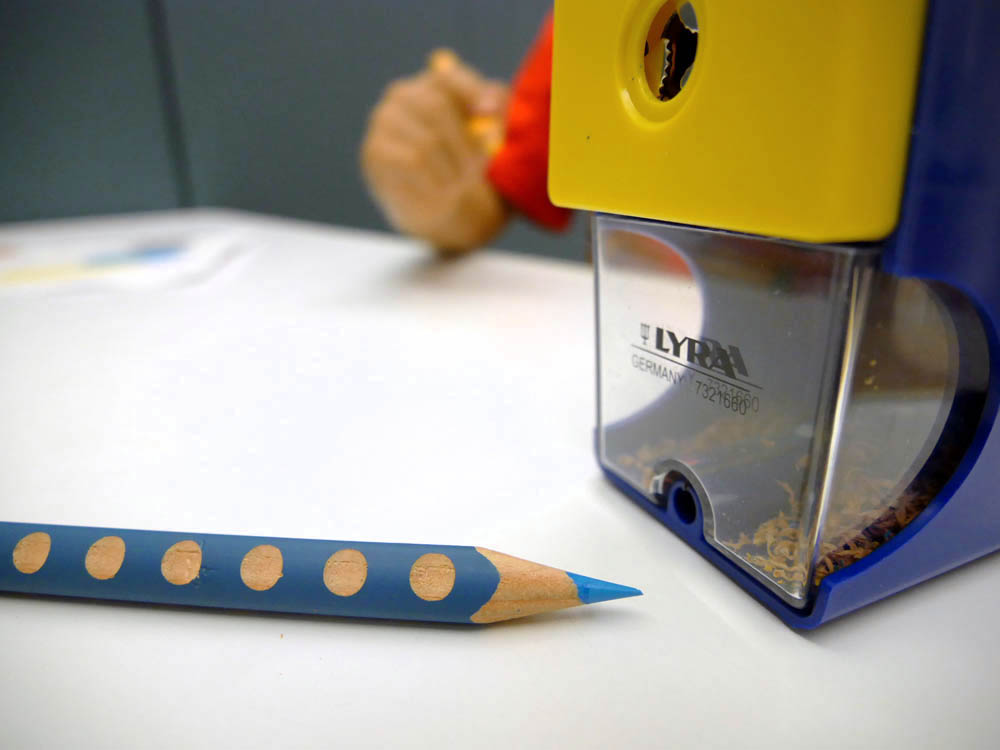 [啾團] 德國LYRA開始拿鉛筆了!開學學寫字必備.讓運筆更穩更順的好用鉛筆