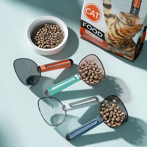 飼料鏟 手柄帶夾設計 飼料勺 貓糧鏟 狗糧鏟 乾糧勺 寵物飼料鏟 透明設計好有質感 共四色可挑選