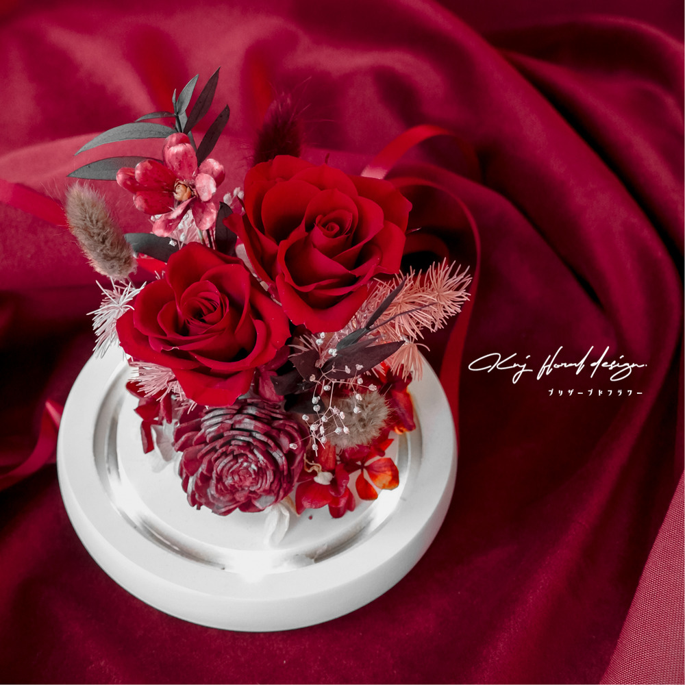 紅絲絨永生花玻璃燈盅