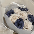 頂級厄瓜多永生玫瑰花束．深藍奶白_2