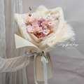 柔粉絨絨永生玫瑰花束