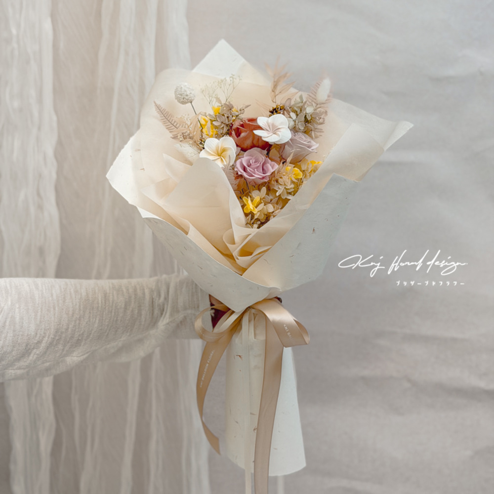 日光花信・永生玫瑰花束