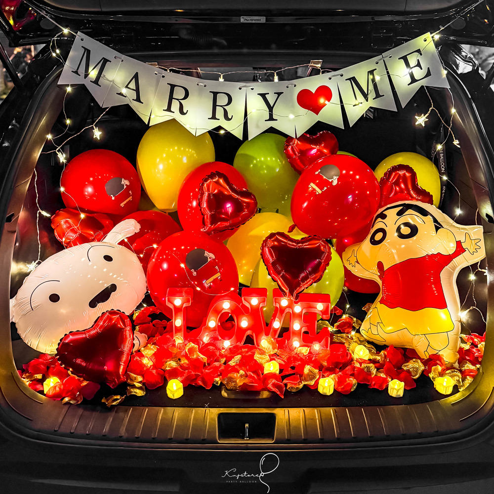 【浪漫首選】蠟筆小新求婚後車廂佈置