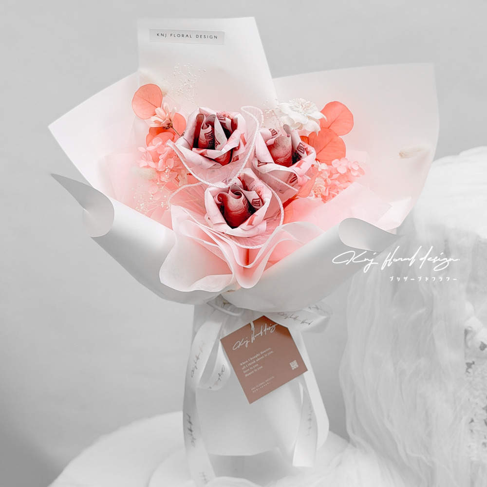 鈔票玫瑰花花束．3朵