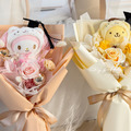 韓式三麗鷗畢業永生花束（附提袋）_1
