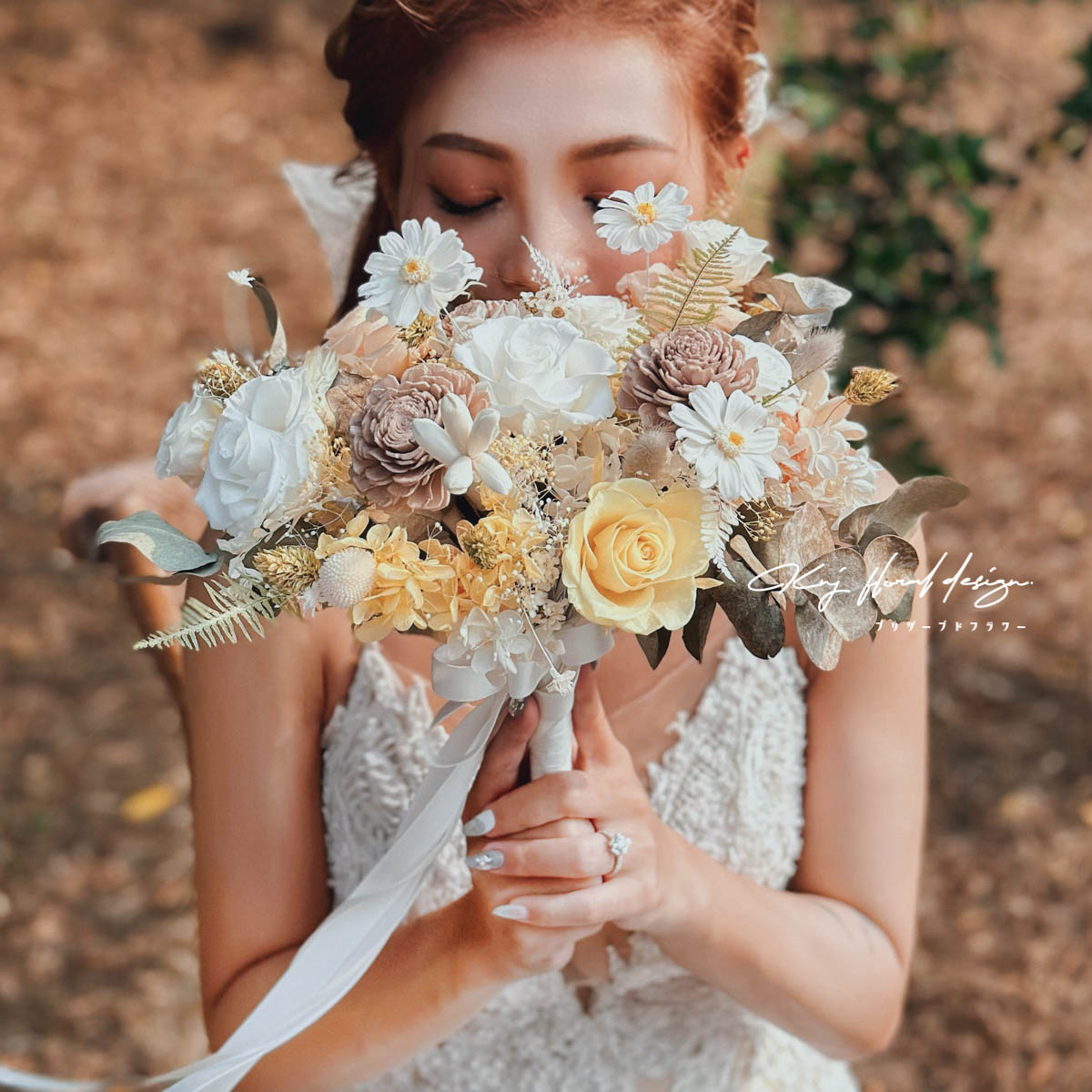 台中生日氣球花禮推薦：春日暖陽永生手捧花，永生花藝師專業設計 Knj Balloon Store