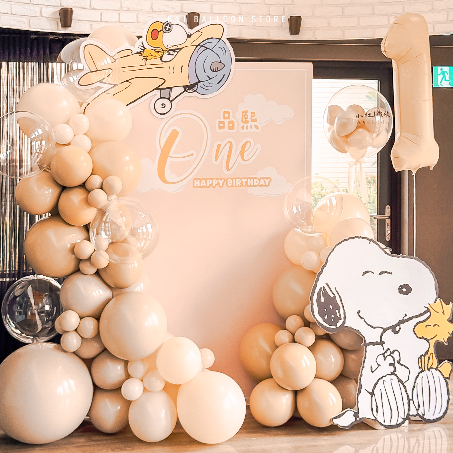 抓週場地採光與拍照示意