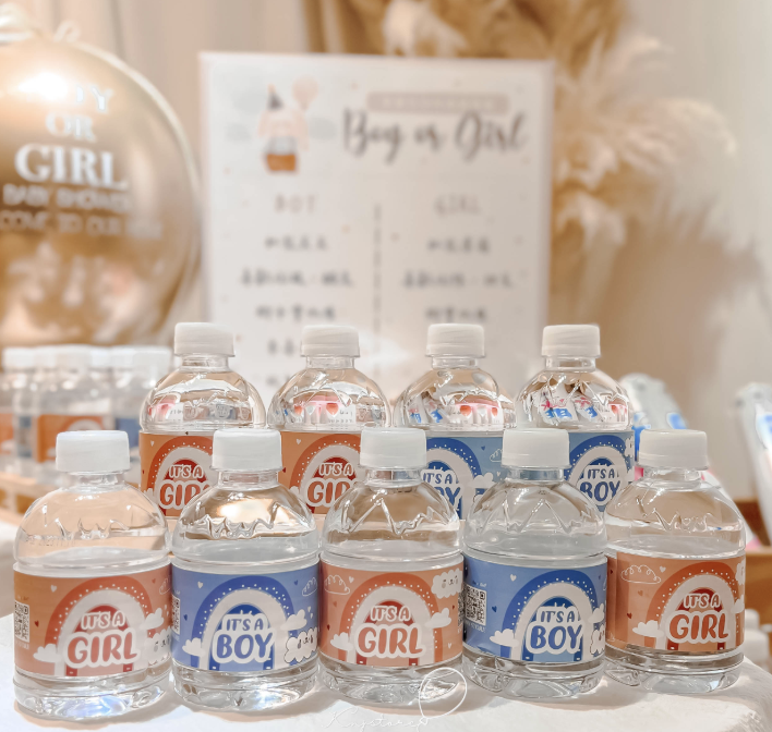 粉色 It's a Girl 與藍色 It's a Boy 性別揭曉派對水