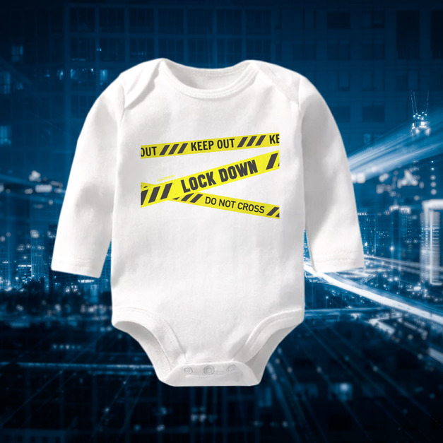 封鎖線 長袖包屁衣 白