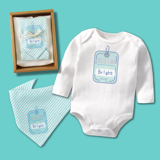 Hello, I am 土耳其藍名牌 姓名客製 長袖包屁衣+方巾/口水巾禮盒