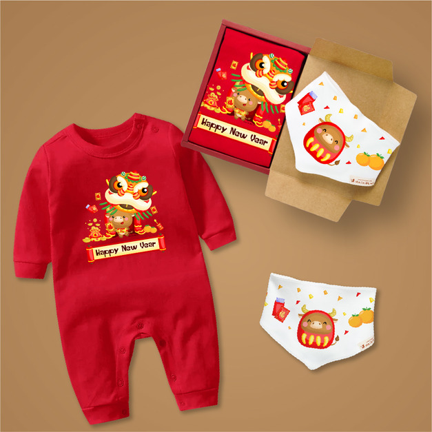 帶財福牛舞獅 嬰兒禮盒2件組 長袖連身衣紅+三角巾 寶寶姓名客製 新年 春節 禮物 2021