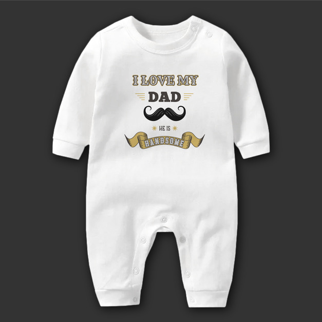 我愛我爸他很帥 長袖連身包屁衣 寶寶 嬰兒 滿月 禮物