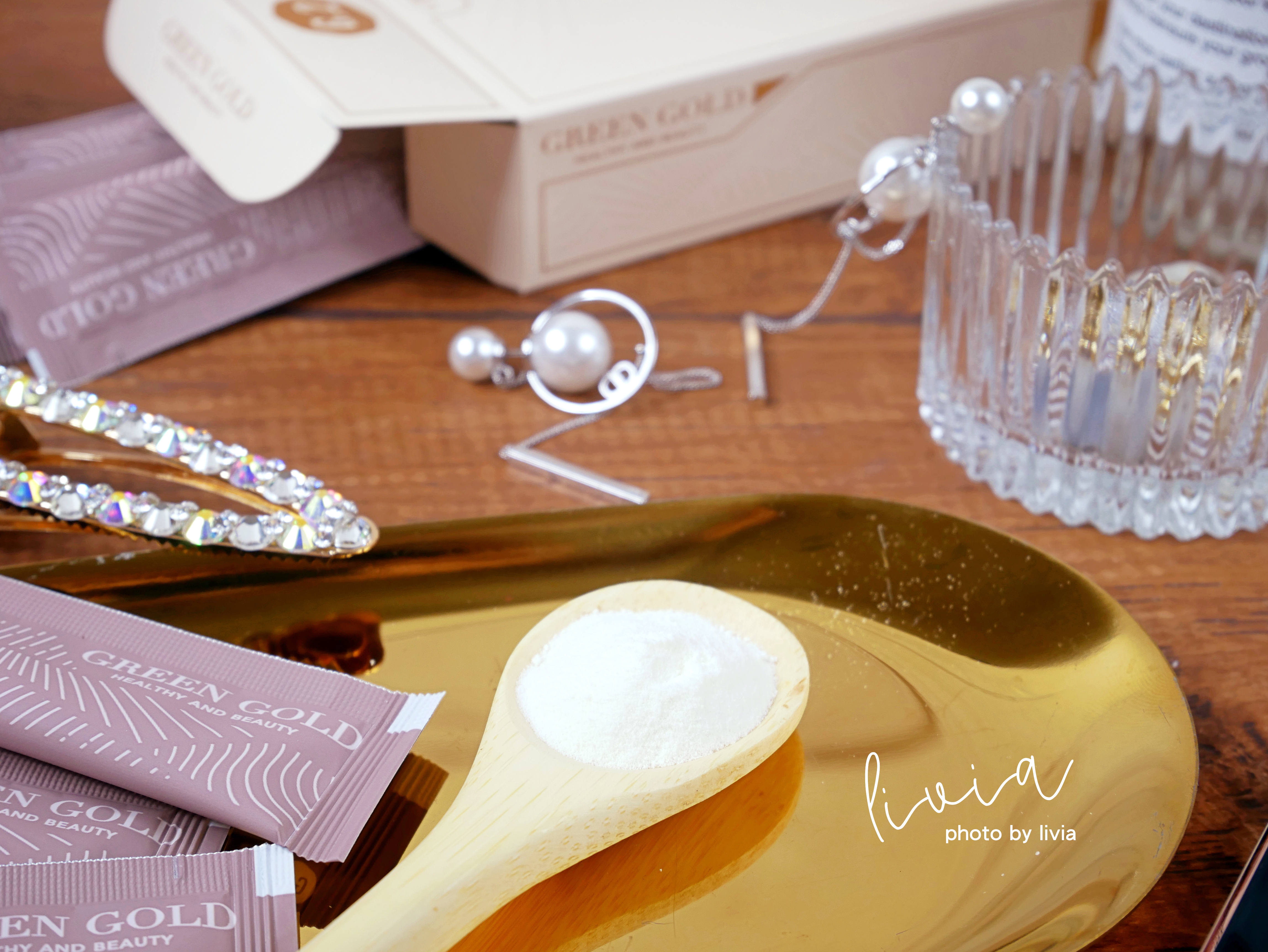 Greengold肽白、膠原蛋白、穀胱甘肽、美白推薦、防曬推薦、肌膚亮白、保濕透亮、保健食品、黑色素沉澱、皮膚乾燥、賽洛美、膠原蛋白推薦、肌膚保水、毛孔緊緻、水潤澎彈、保濕澎潤、美白保濕、二胜肽、玻尿酸、保健食品、膠原蛋白流失、皮膚乾燥、保養、葡萄籽、維他命C、橙皮苷、蝦紅素、紫外線、美白產品，成分來源標示清楚，斑點、肌膚膚色不均、快速老化、抗老、暗沉無光、HA、緊實Q彈、增添水潤光、哺乳、曬黑、痘疤、彈性、光澤透亮、抑制黑色素，穀胱甘肽可以幫助睡眠，除了幫助身體代謝排除壞物質，這居然還是美白針裡面的主成分，水嫩感、白淨度提升，健康美，光采亮澤、容光煥發，也更白淨漂亮，40年的日本原廠，也是高純度的天然圓酵母，還有專利認證葡萄籽及維他命C添加，幫助穀胱甘肽更容易吸收!  添加口服防曬成分「蝦紅素與橙皮苷」19項原料認證，原料有認證的品牌，滑嫩細緻潤白，攝取圓酵母，添加牛奶鈣加速吸收調和