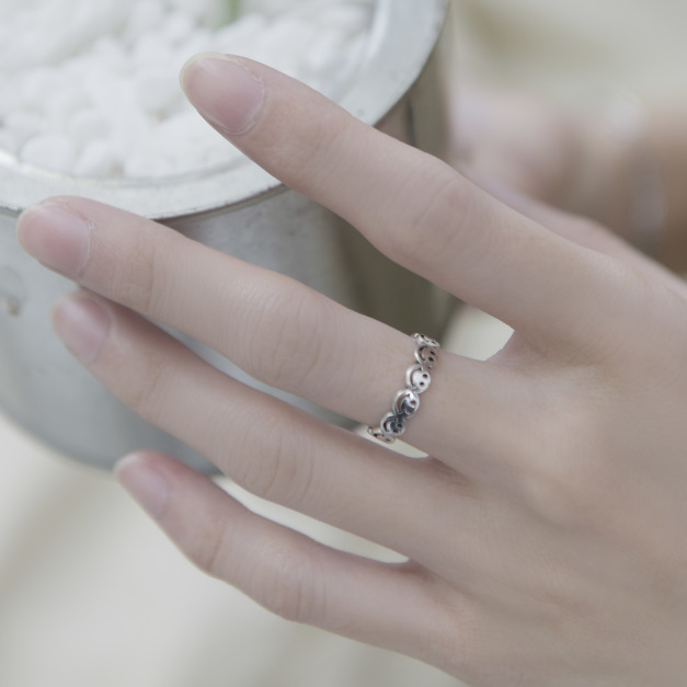 微笑圓圈 ‧ 純銀戒指
