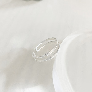扭轉雙線 ‧ 純銀戒指