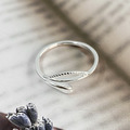 迷人線條 ‧ 純銀戒指
