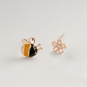 嗡嗡蜜蜂 ‧ 純銀耳環