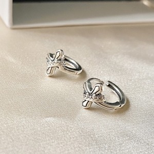 十字皇冠圈 ‧ 純銀耳環