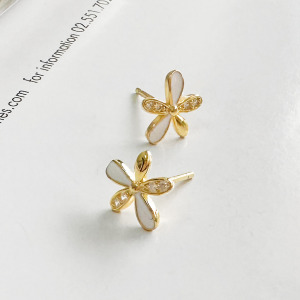 白金小花 ‧ 純銀耳環