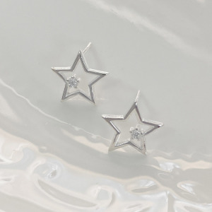 星意鑽 ‧ 純銀耳環