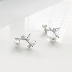 線條珍珠 ‧ 純銀耳環