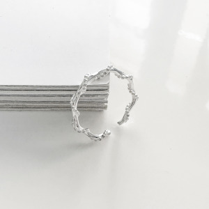 藤蔓編織 ‧ 純銀戒指