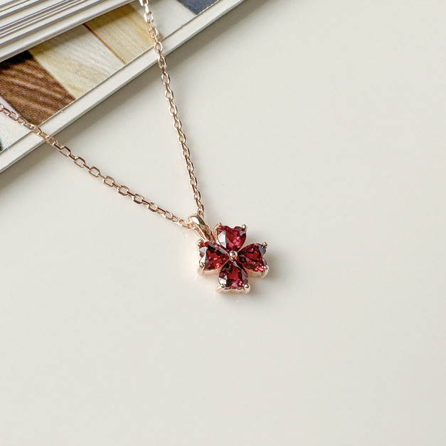 天然石│幸運草石榴石 ‧ 純銀項鍊