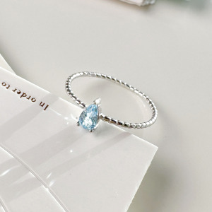 天然石│水滴托帕石 ‧ 純銀戒指