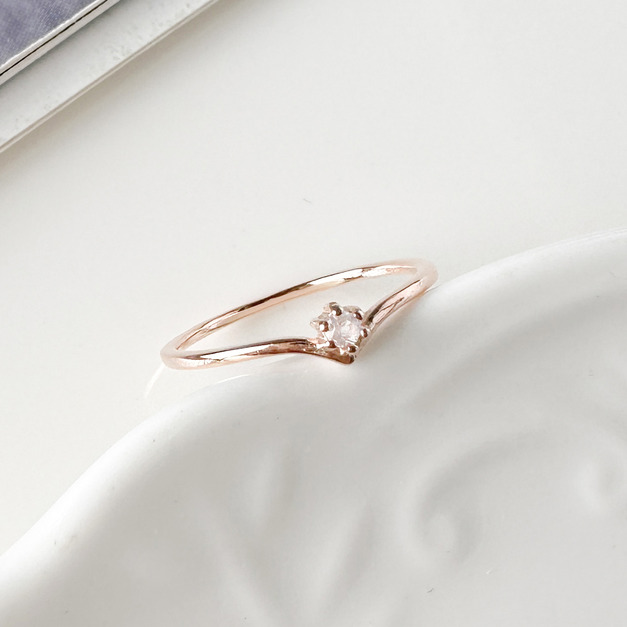 天然石│優雅V型拉長石尾戒 ‧ 純銀戒指