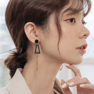 雙色垂墜四角耳環