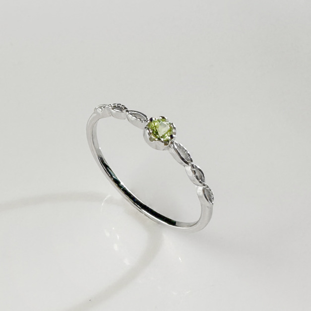 天然石│美好時光橄欖石 ‧ 純銀戒指