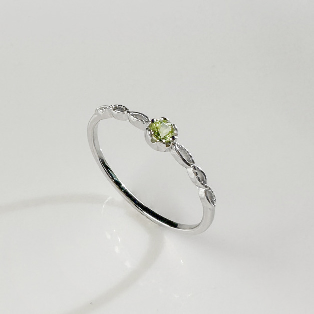 天然石│美好時光橄欖石 ‧ 純銀戒指