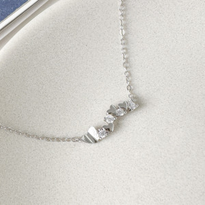 愛心排鑽 ‧ 純銀項鍊