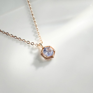 天然石│堇青石璀璨六角鑽 ‧ 純銀項鍊