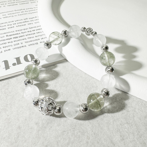 天然石│白幽靈 ‧ 綠幽靈│森林共舞 ‧ 水晶手串